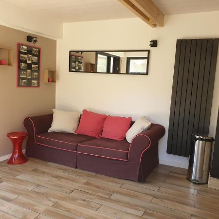 Le Chalet Des Roses Вёль-ле-Роз Экстерьер фото
